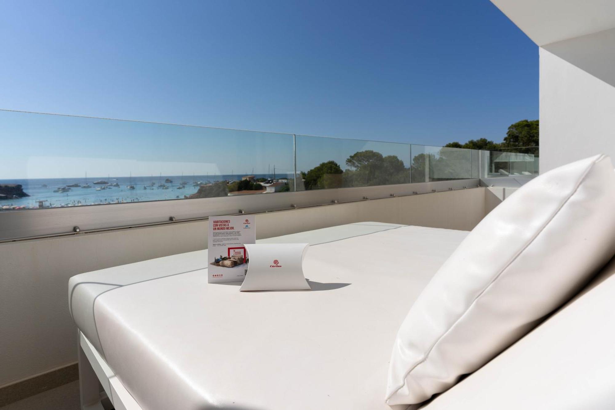 Hotel Cala Saona & Spa Exterior photo